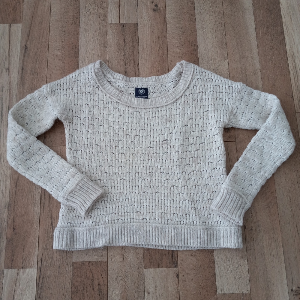 American Eagle Outfitters Scoop Neck Knit Sweater Long Sleeve Cream